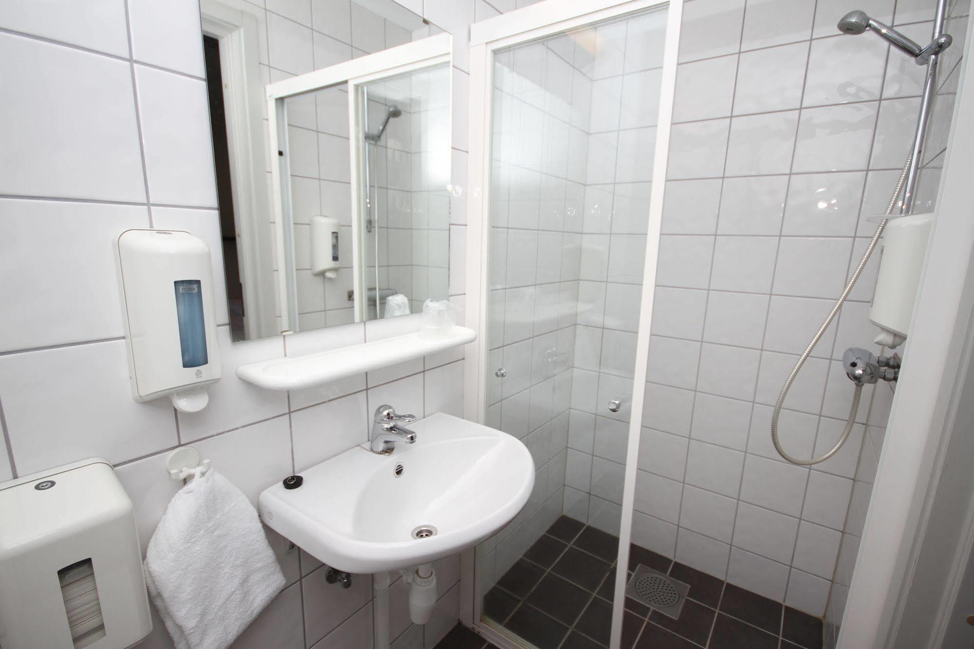 Hotell Fritidsparken Skien Exterior foto