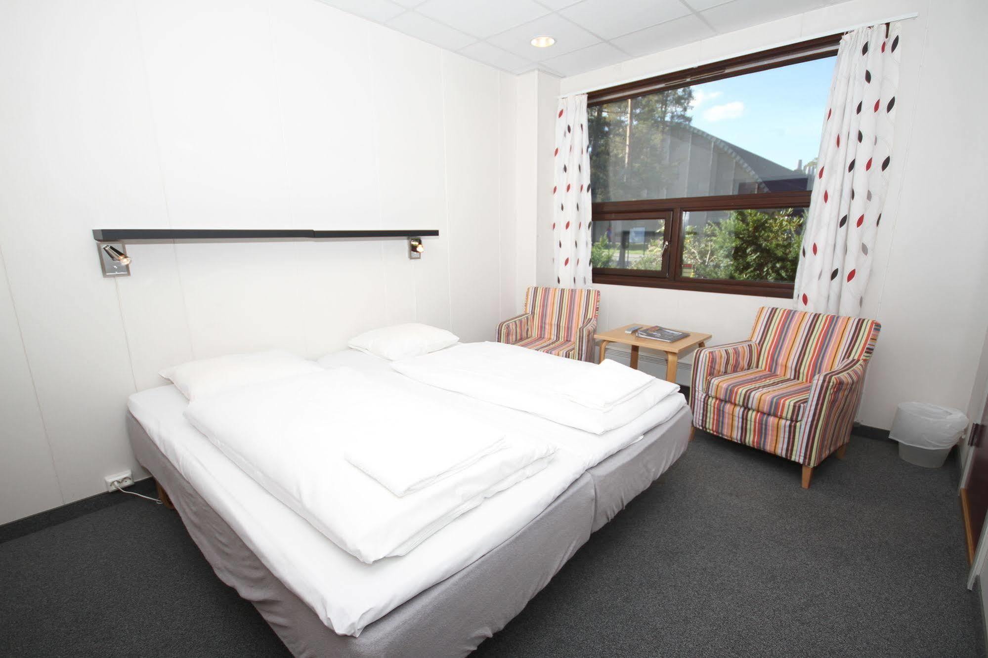 Hotell Fritidsparken Skien Exterior foto
